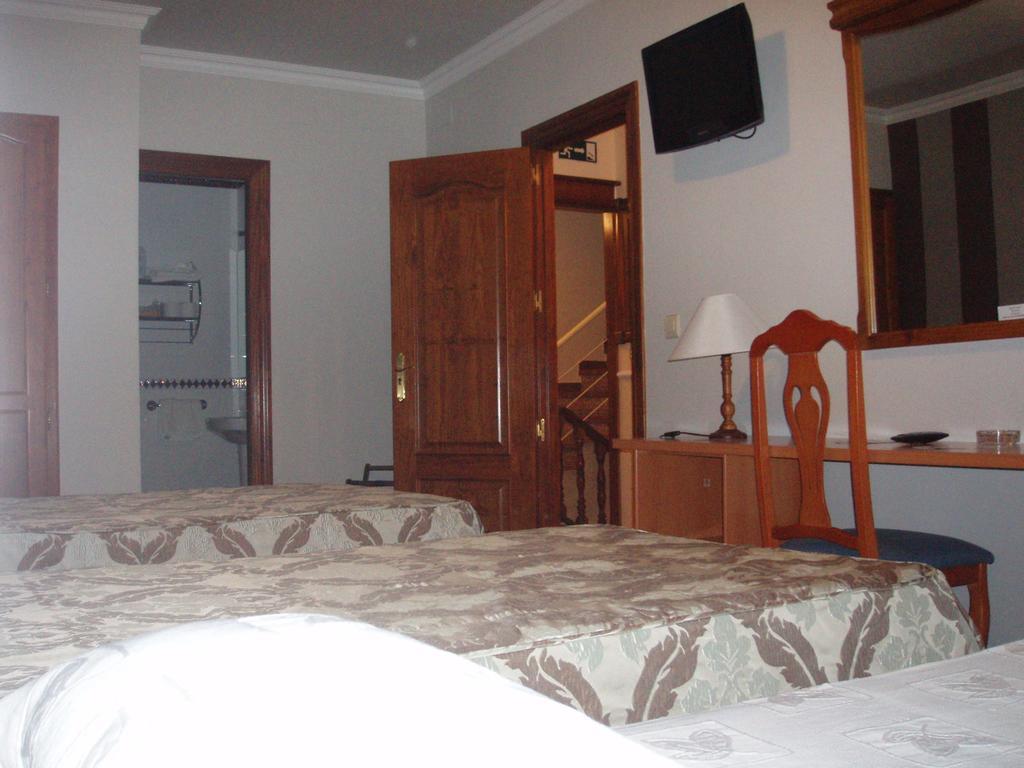 Hotel Victoria Zafra Exterior photo